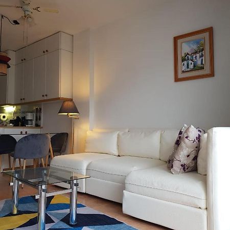 Modern, Cozy Studio Fuengirola Exterior foto